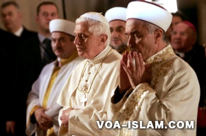 Paus Benediktus seks atau shalat voa